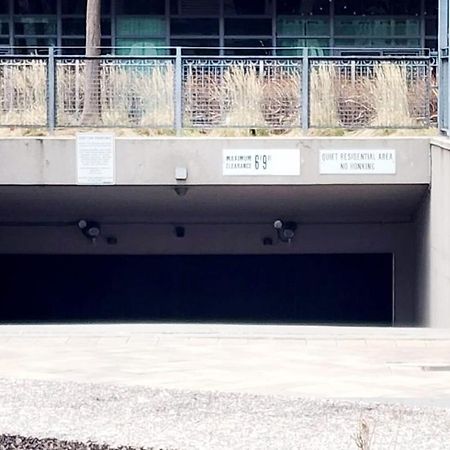 Lakefront Living Downtown Toronto - Free Parking, Gym, Indoor Pool ภายนอก รูปภาพ